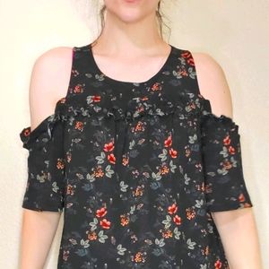 Lauren Conrad S cold shoulder black floral top